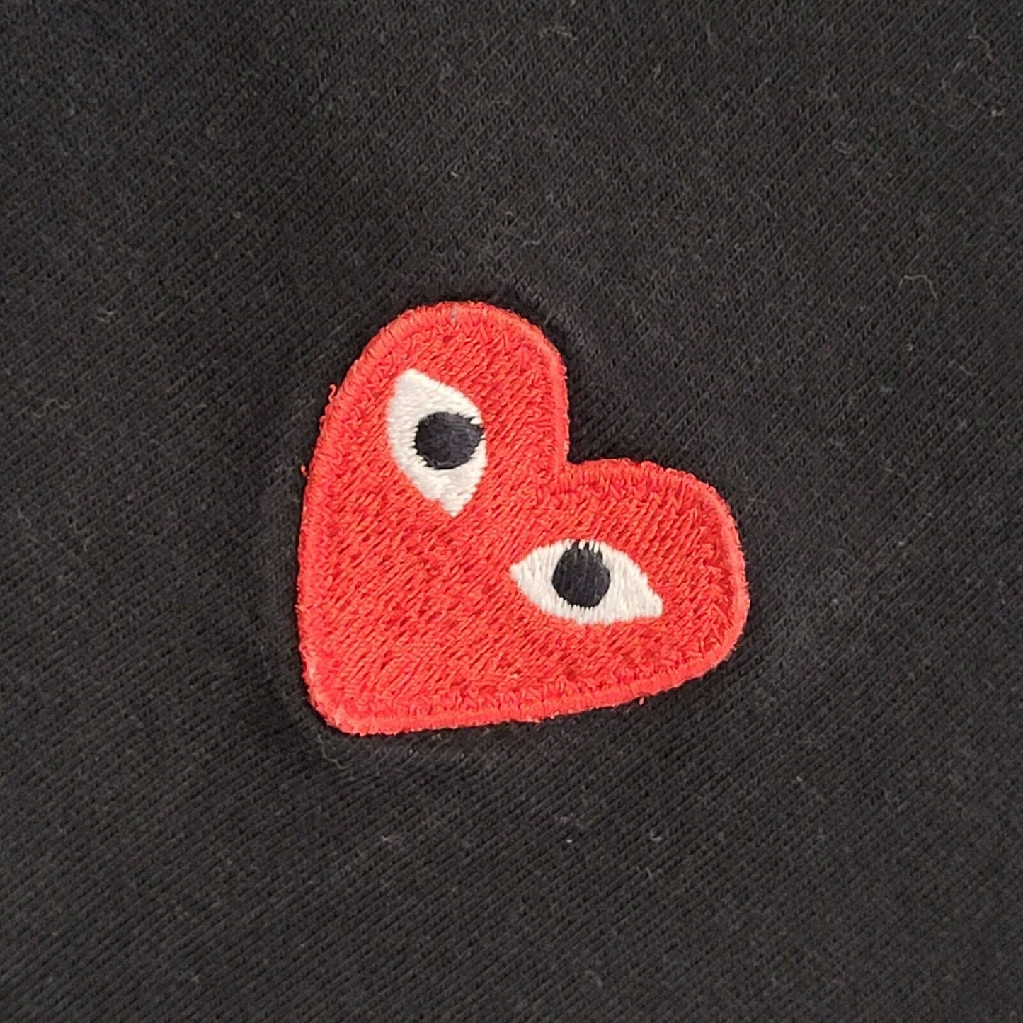 Comme DersGarcons Play Vintage Y2K Black Heart Detail T-Shirt Womens UK L