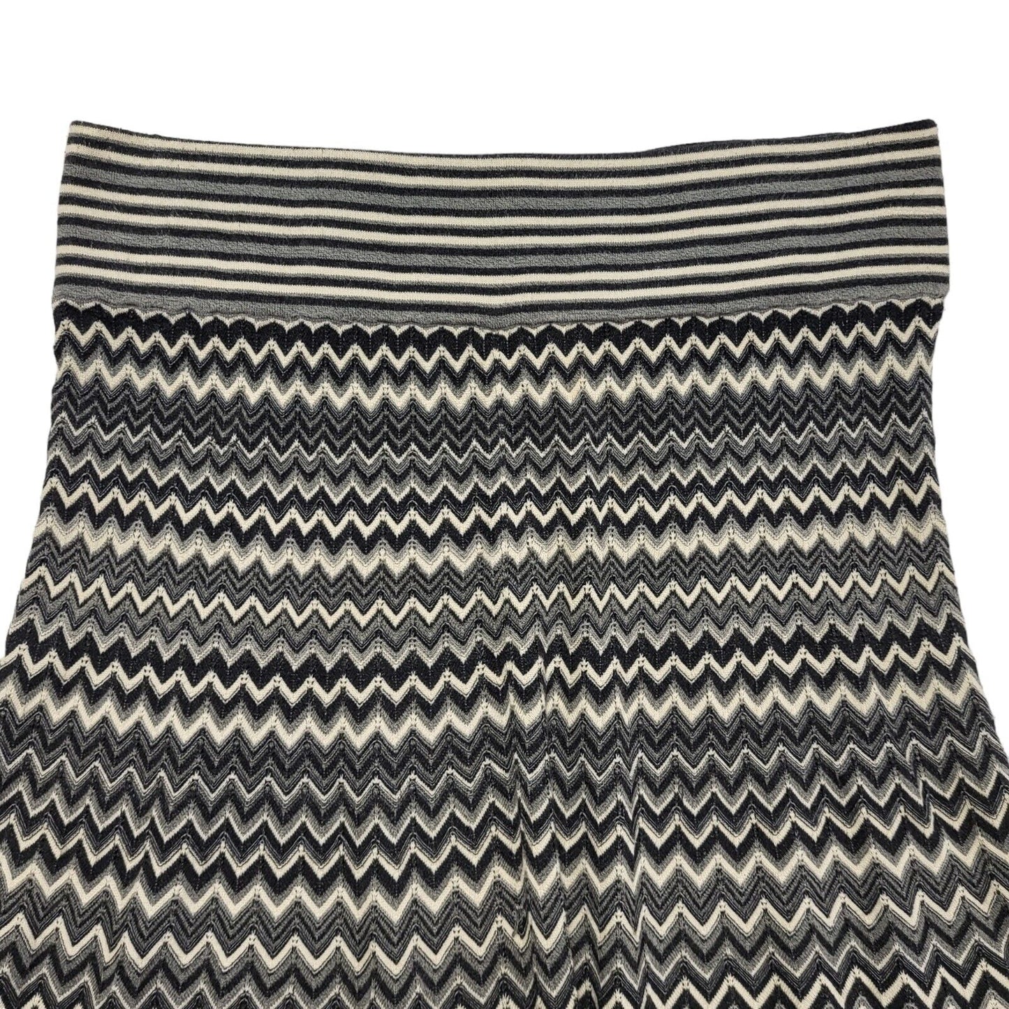 Kookai Y2K Vintage Grey Zigzag A-Line Skirt Women's Size L 12 W30