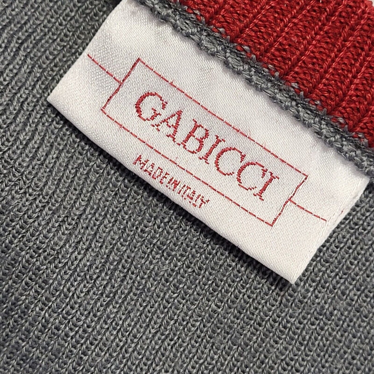 Gabicci Vintage 80s Grey Red Striped V-Neck Jumper Men's UK 2XL