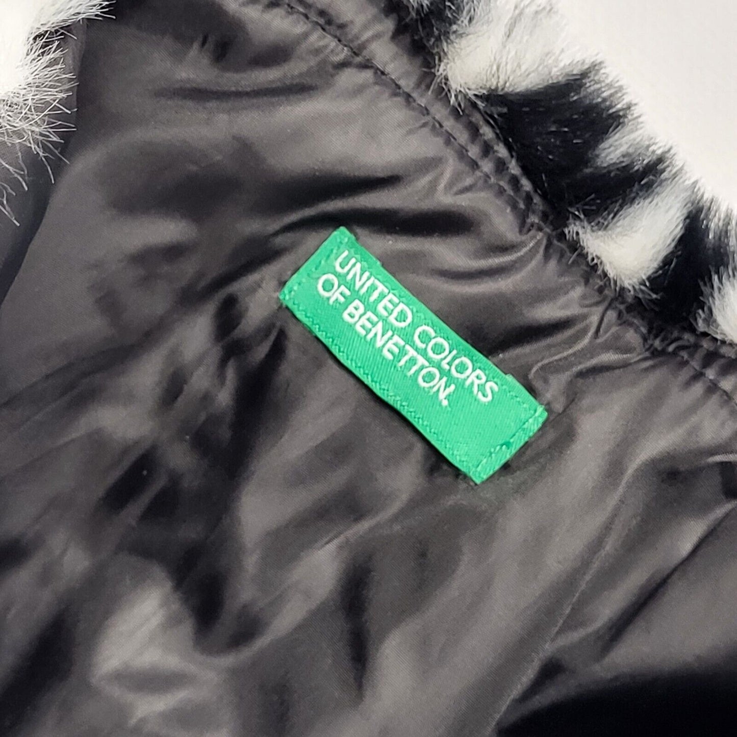 United Colors Of Benetton Black & White Faux Fur Jacket Uk Girl's Age 2