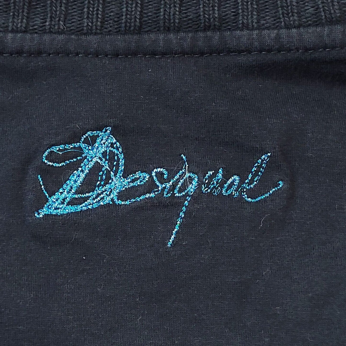 Desigual Y2K Vintage Navy Blue Hearts V-Neck Top Women's Medium