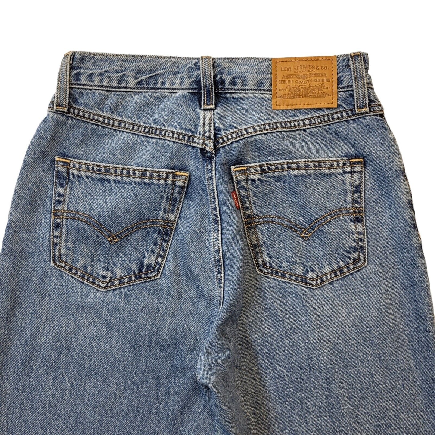Levi's Mom Jeans Blue Denim Women's Size 8 W26 L28