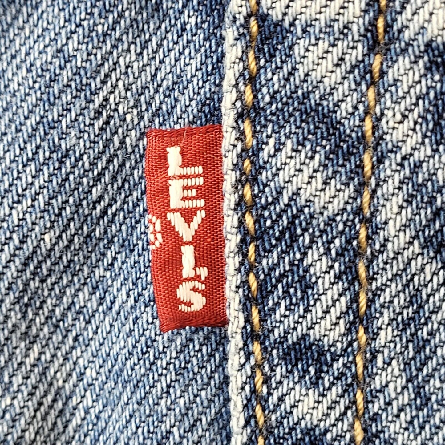 Levi's Mom Jeans Blue Denim Women's Size 8 W26 L28