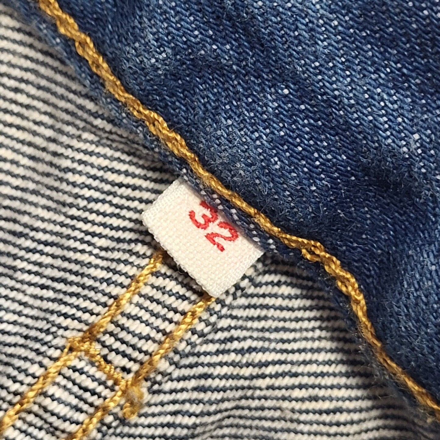 Levi's Vintage Y2K Denim A-Line 2 Tone Blue Short Denim Skirt Womens UK 14 W32