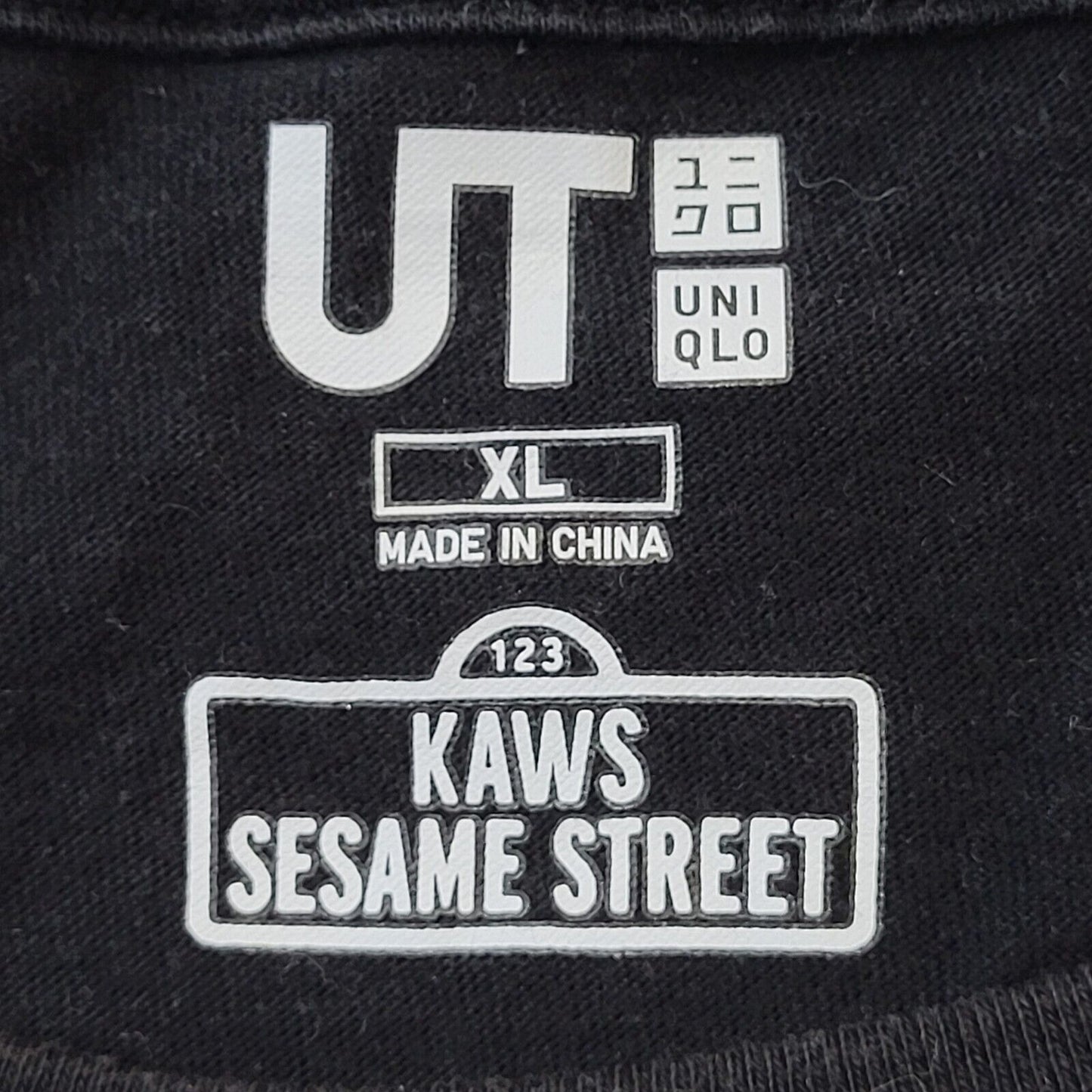 Kaws Uniqlo Sesame Street Graphic T-Shirt Black Women's UK Size XL