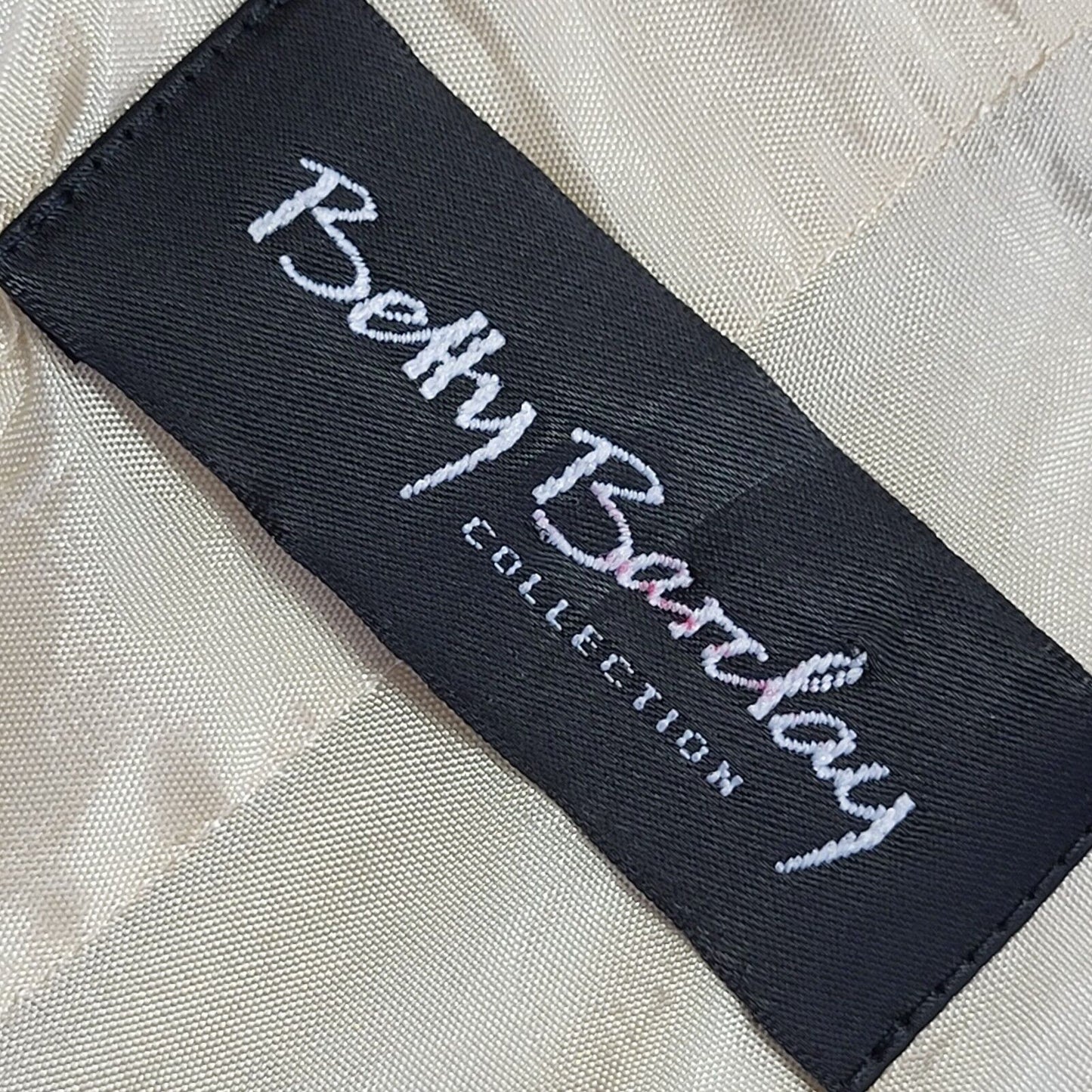 Betty Barclay Vintage 90s Beige Solid Blazer Jacket Womens Size 16