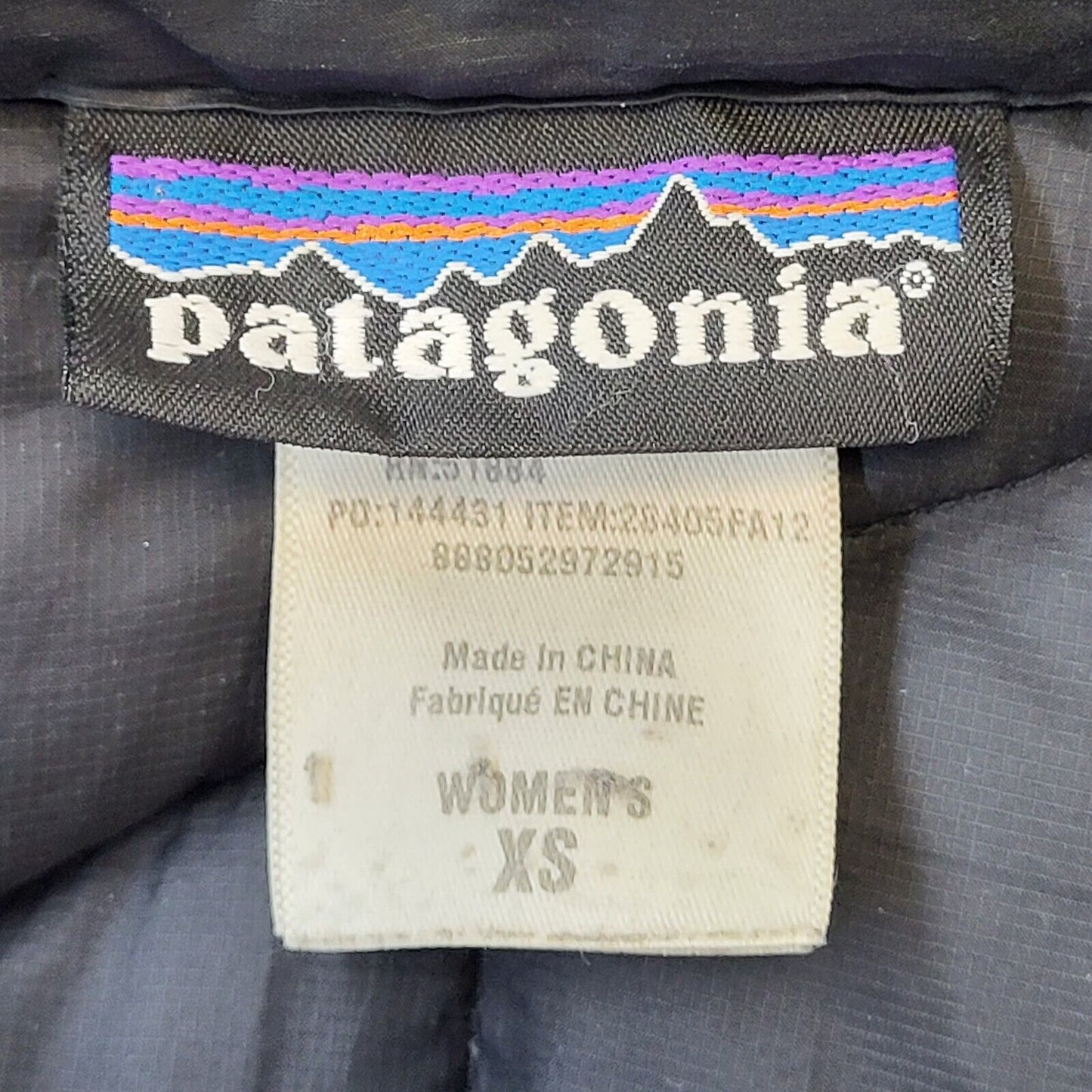 Patagonia Black Quilted Puffer Coat Women's Size XS.