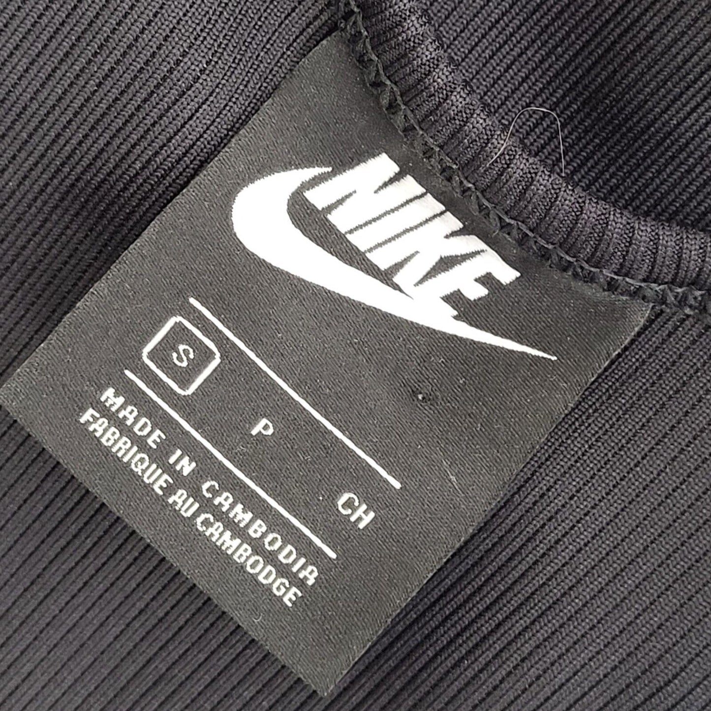 Nike Black Vintage Y2K Cropped Strap Vest Top Womens UK Size S