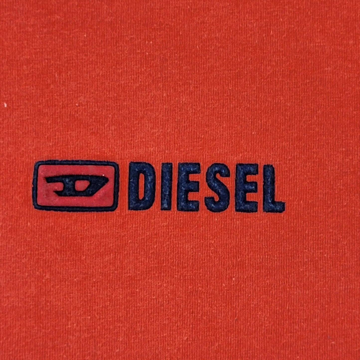 Diesel 90s Vintage Red Crew Neck T-Shirt Men's Size Large