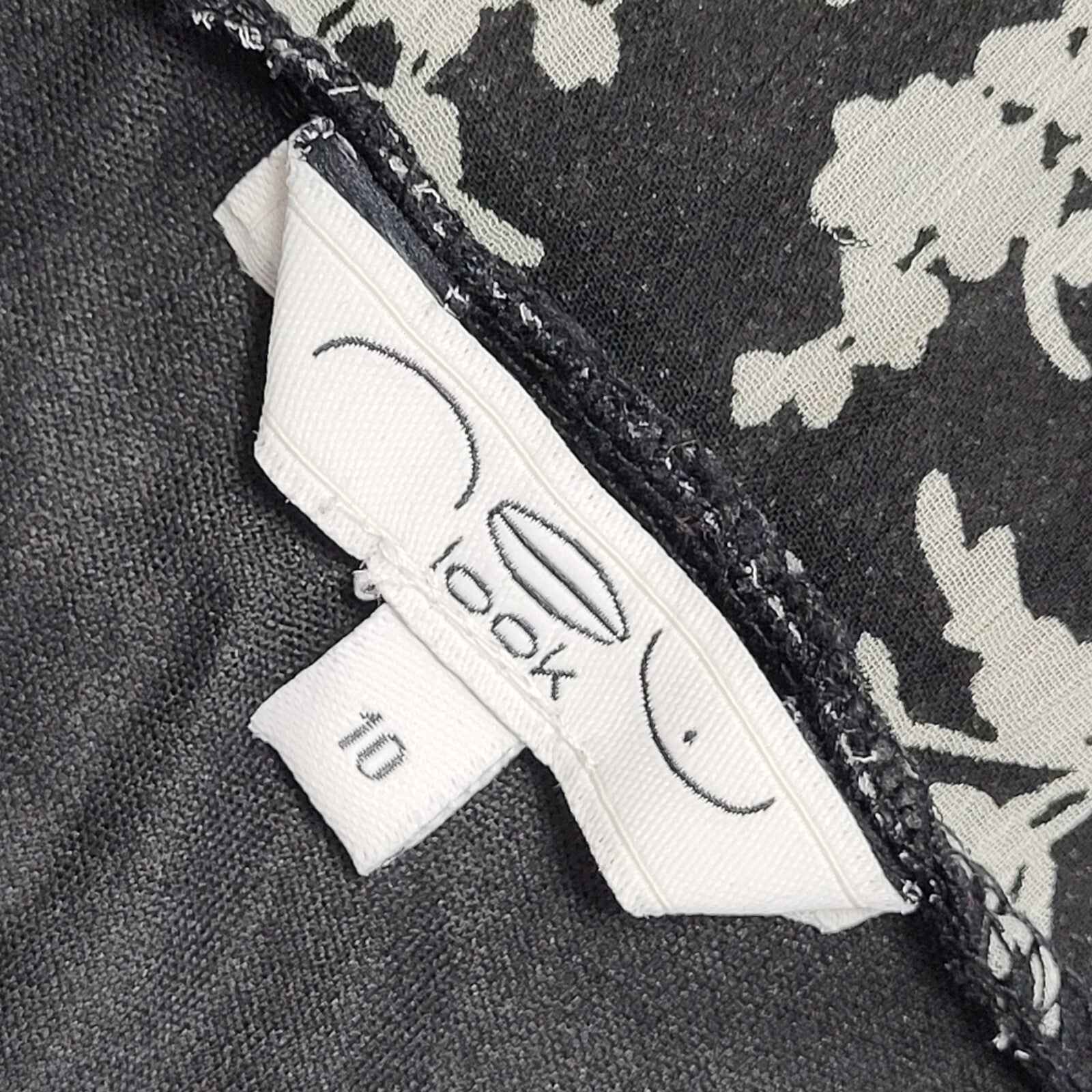 New Look Vintage 90's Black & White Floral Mini Skirt Womens UK 10-12 W30