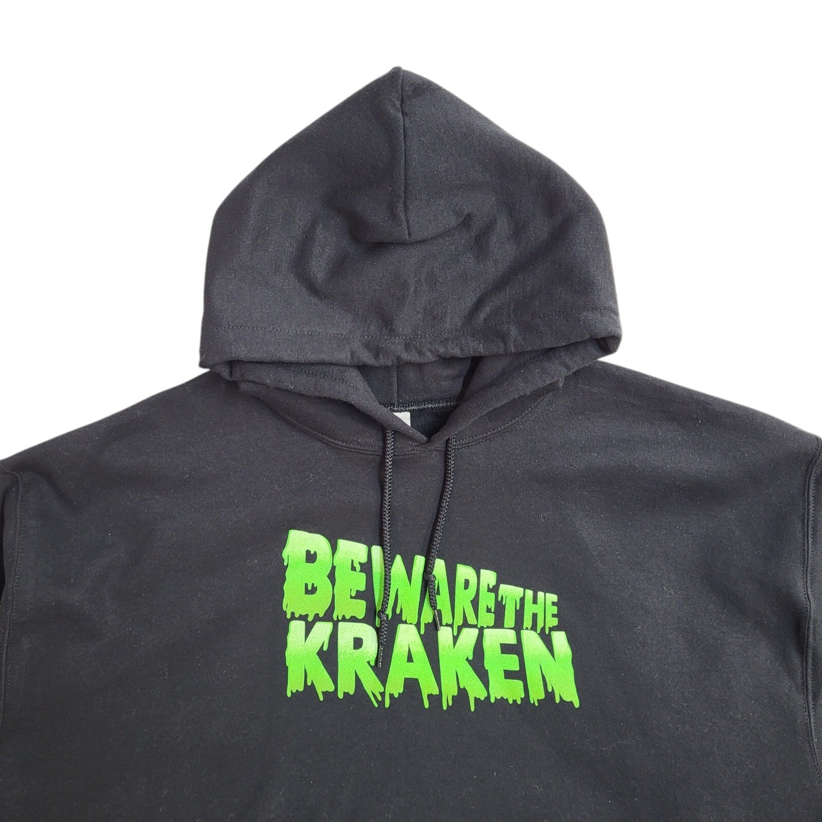 Gildan Black Beware The Kraken Long Sleeve Y2K Hoodie UK Men's Size XL