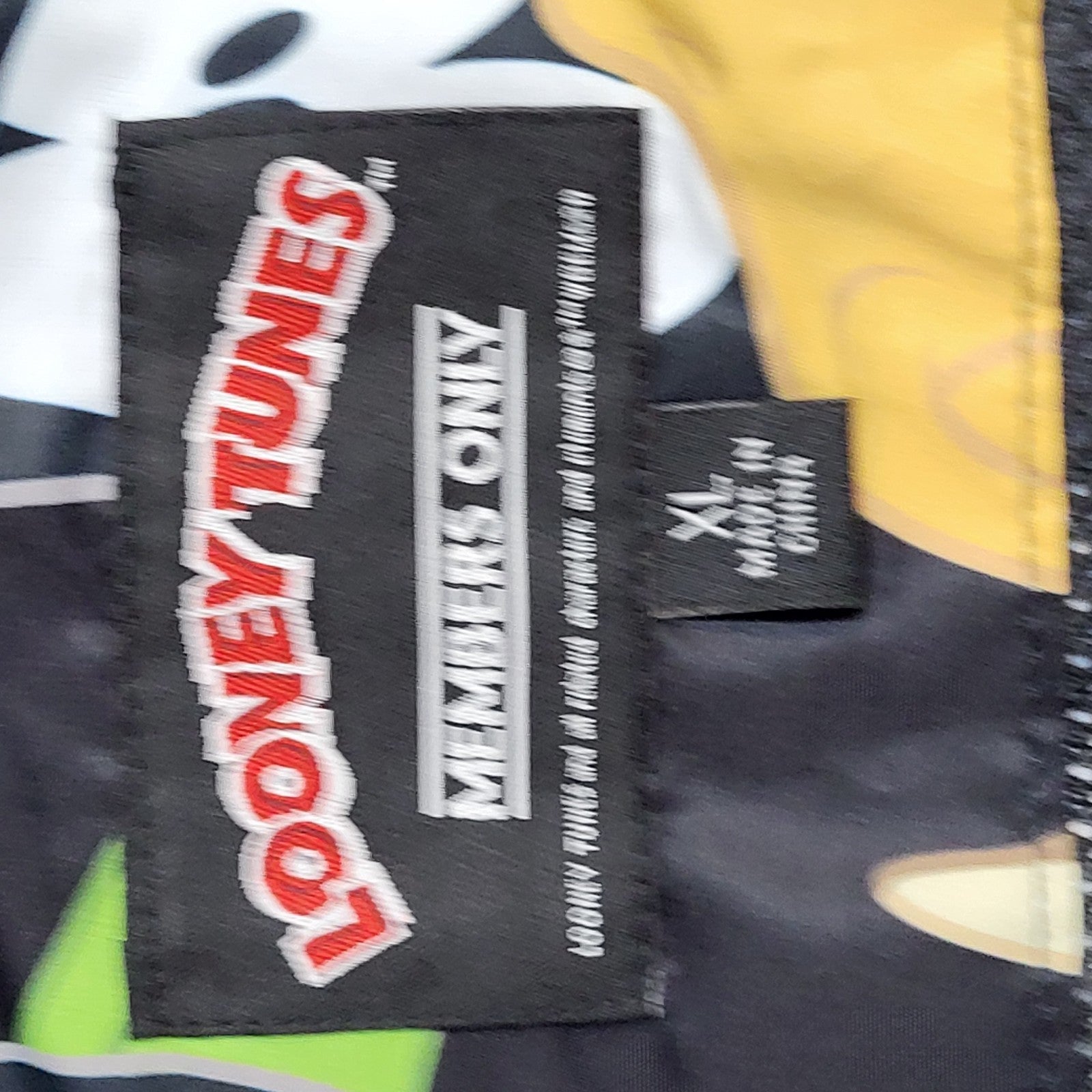 Looney Tubes Windbreaker Hooded Jacket  Bugs Bunny UK Men's Size XL
