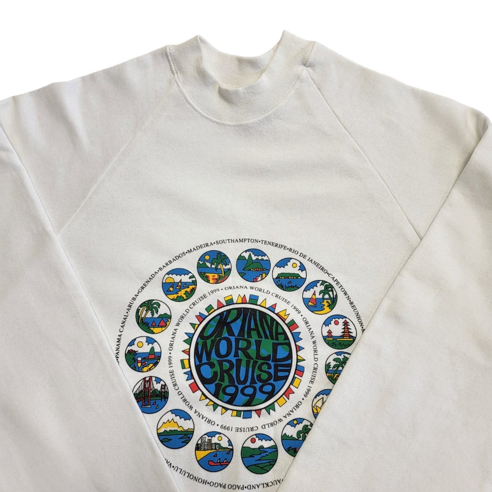 Fruit Of The Loom 90s Vintage White World Cruise Sweatshirt Men's Size XL