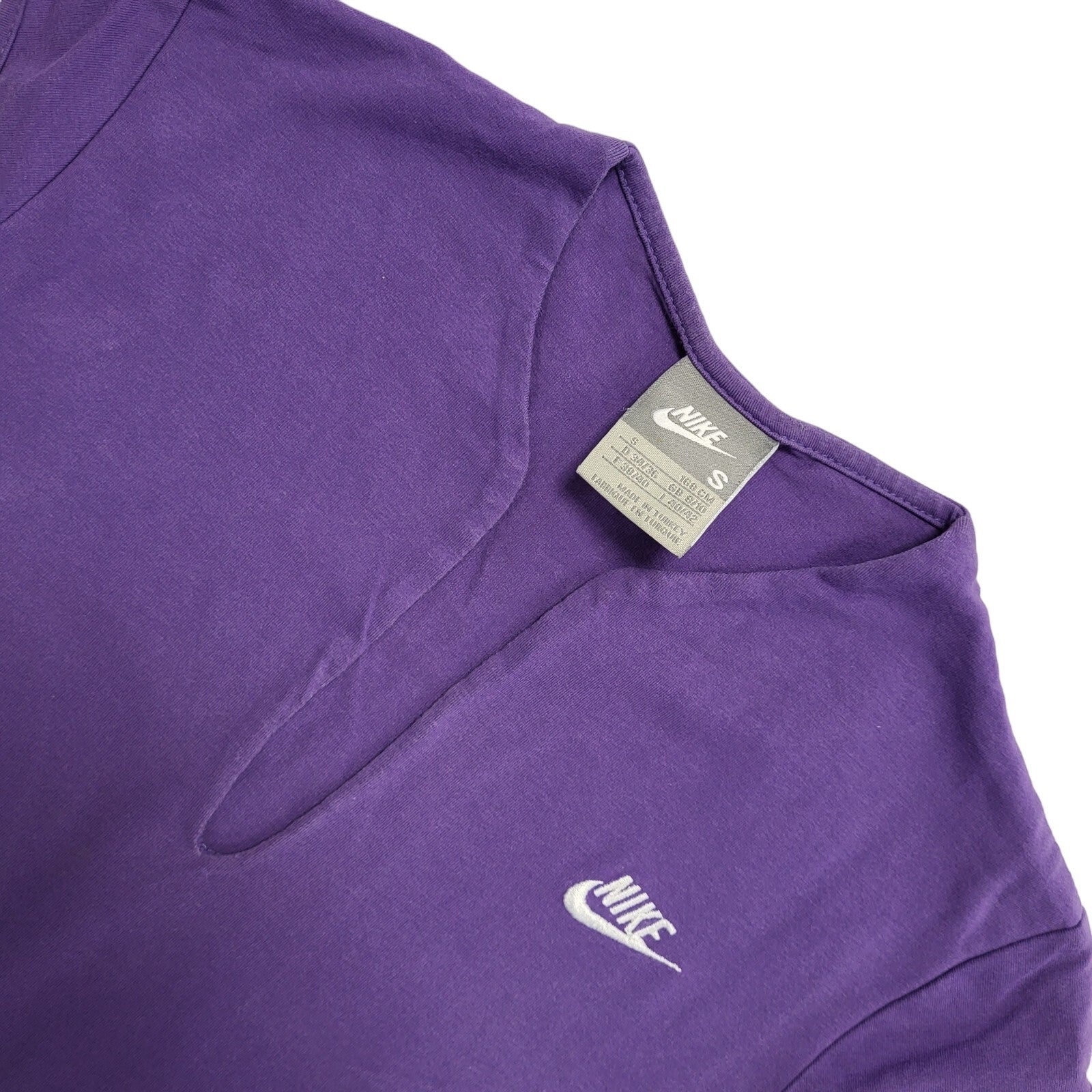 Nike Vintage Y2K  Sports Purple T-Shirt Womens UK Size Small