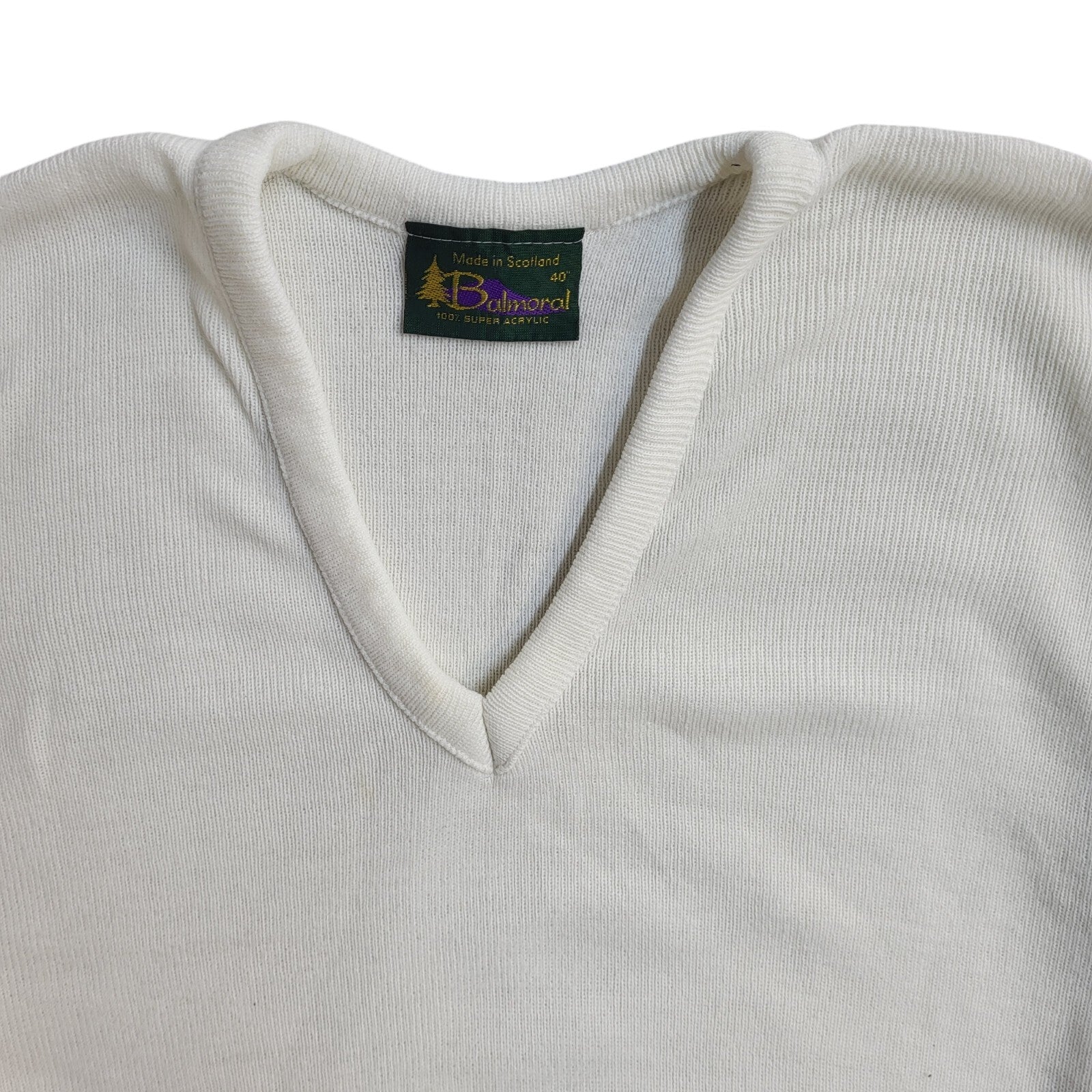 Balmoral Vintage 90's White V-Neck Jumper UK Men's Size Medium