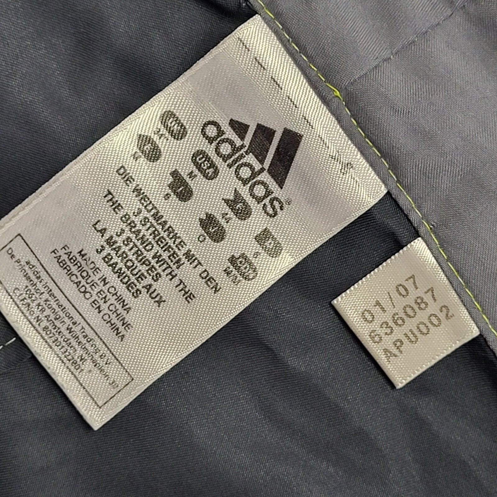 Adidas Vintage 90's Grey Sport Shorts With Pockets Uk Men's Size L/XL W34-36