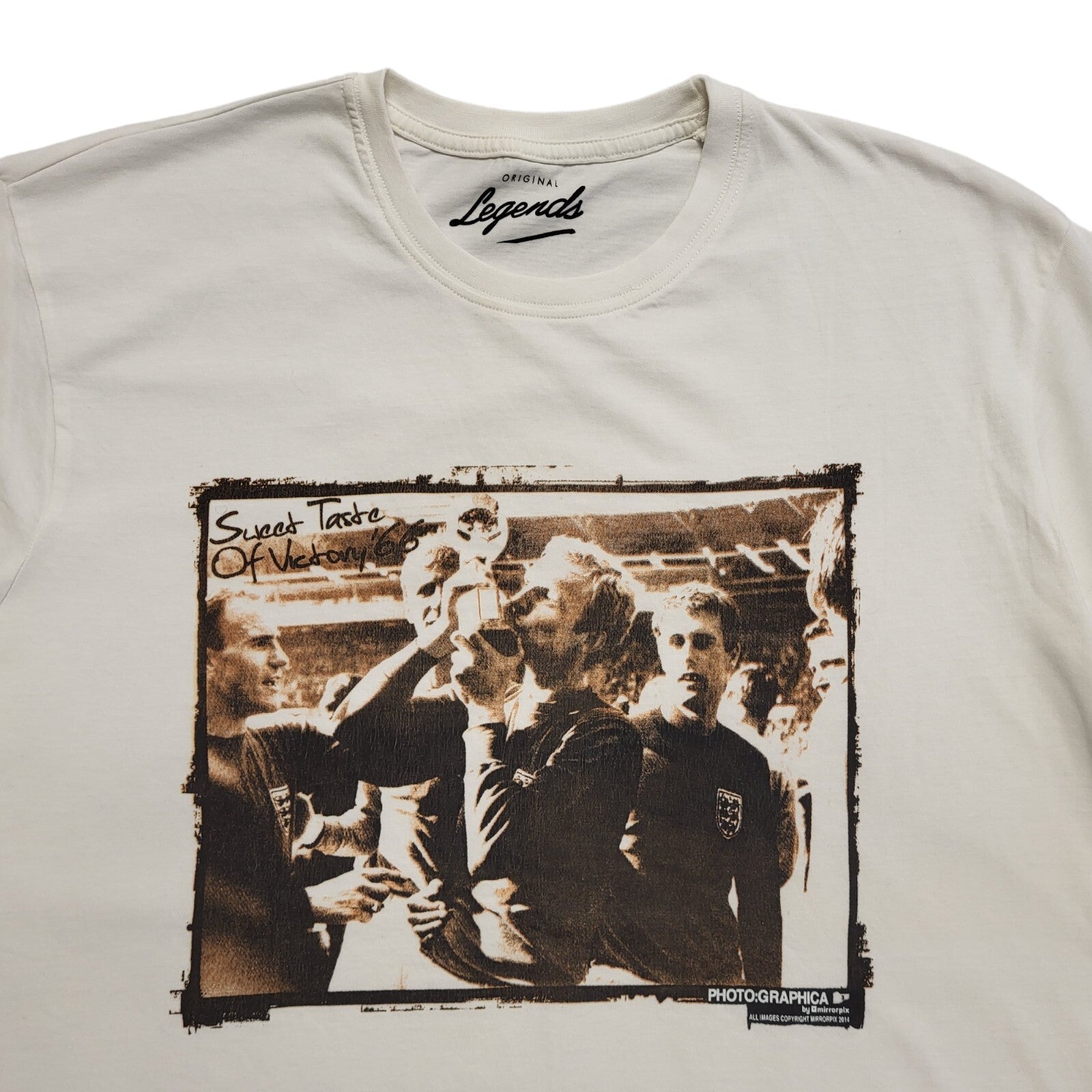 Legends Vintage Y2K White England Vicatory '66 Short Sleeve T-Shirt Mens Size L
