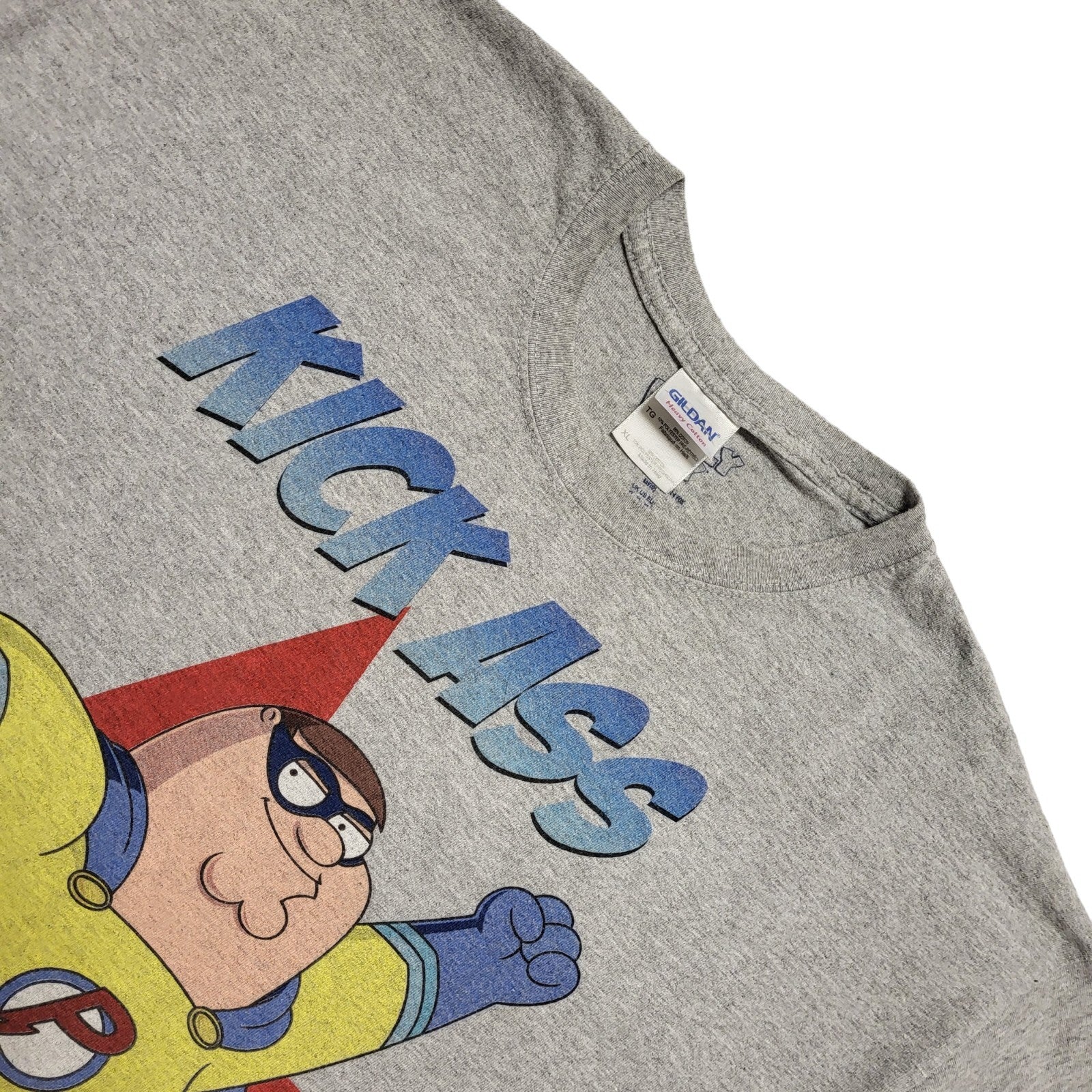 Gildan Vintage Y2K Grey Kick Ass Family Guy  T-Shirt Uk Men's Size XL