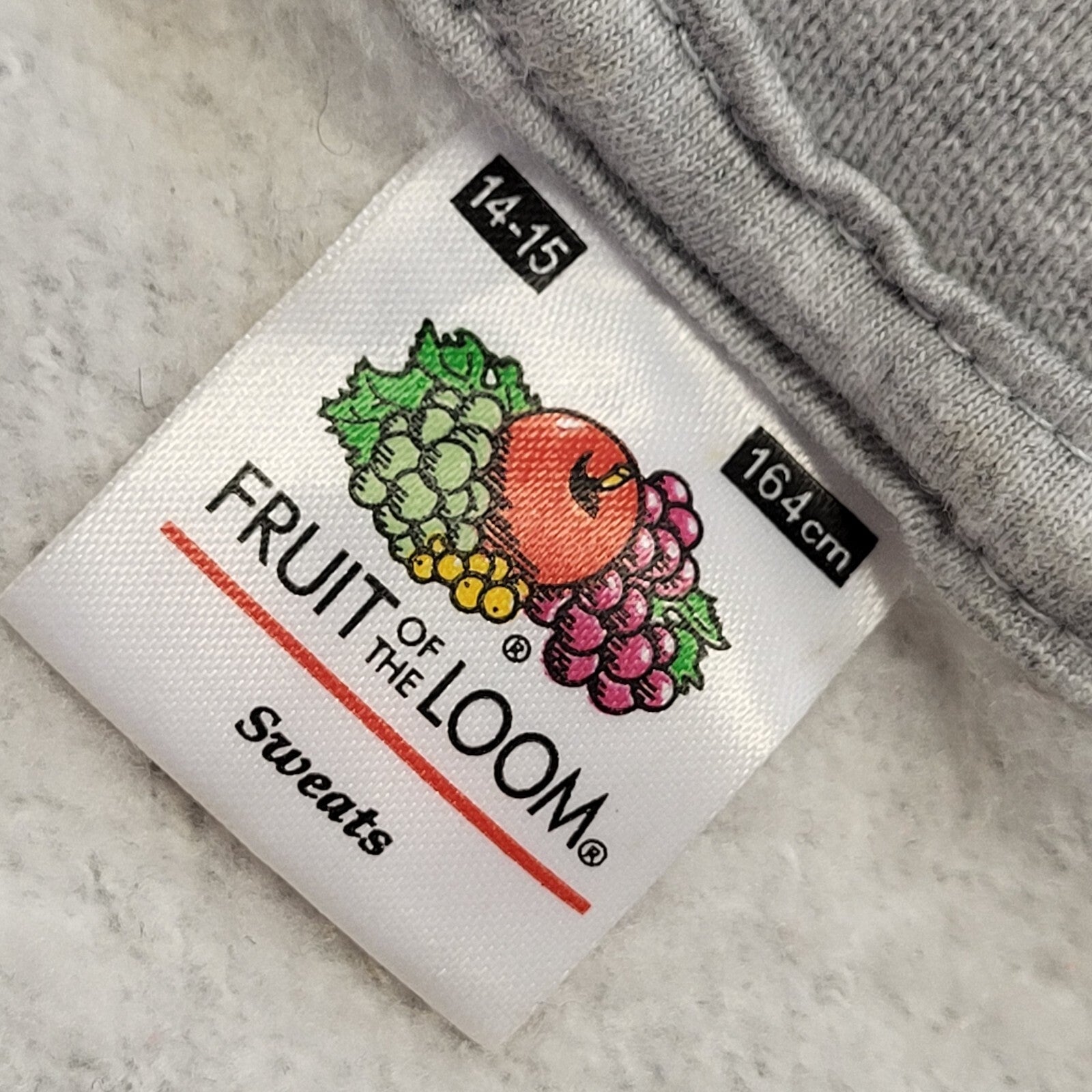 Fruit Of The Loom Grey Angry Birds Sweatshirt Vintage Y2K Boys Age 14-15 Years