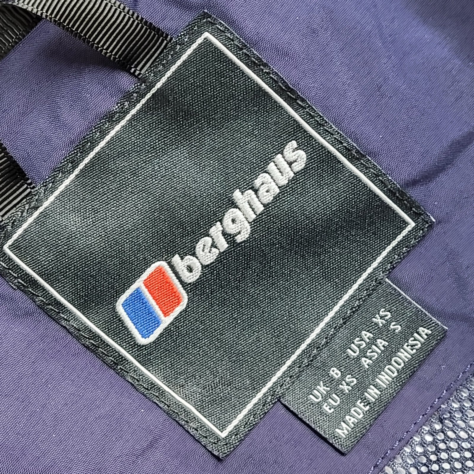 Berghaus AQ2 Navy Blue Vintage 90s Hooded Jacket Uk Women's Size 8