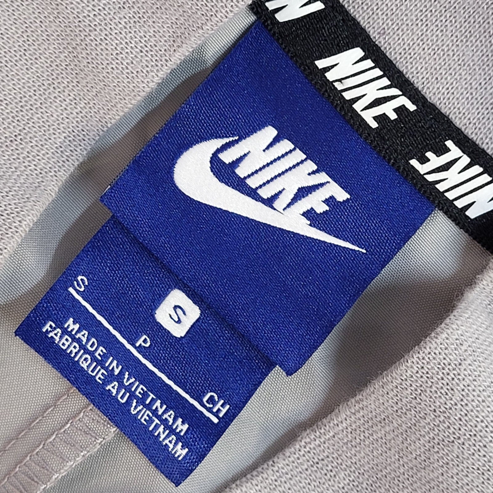 Nike Grey Full Zip Sports Modern Tracksuit Top Jacket UK Men's Size S
