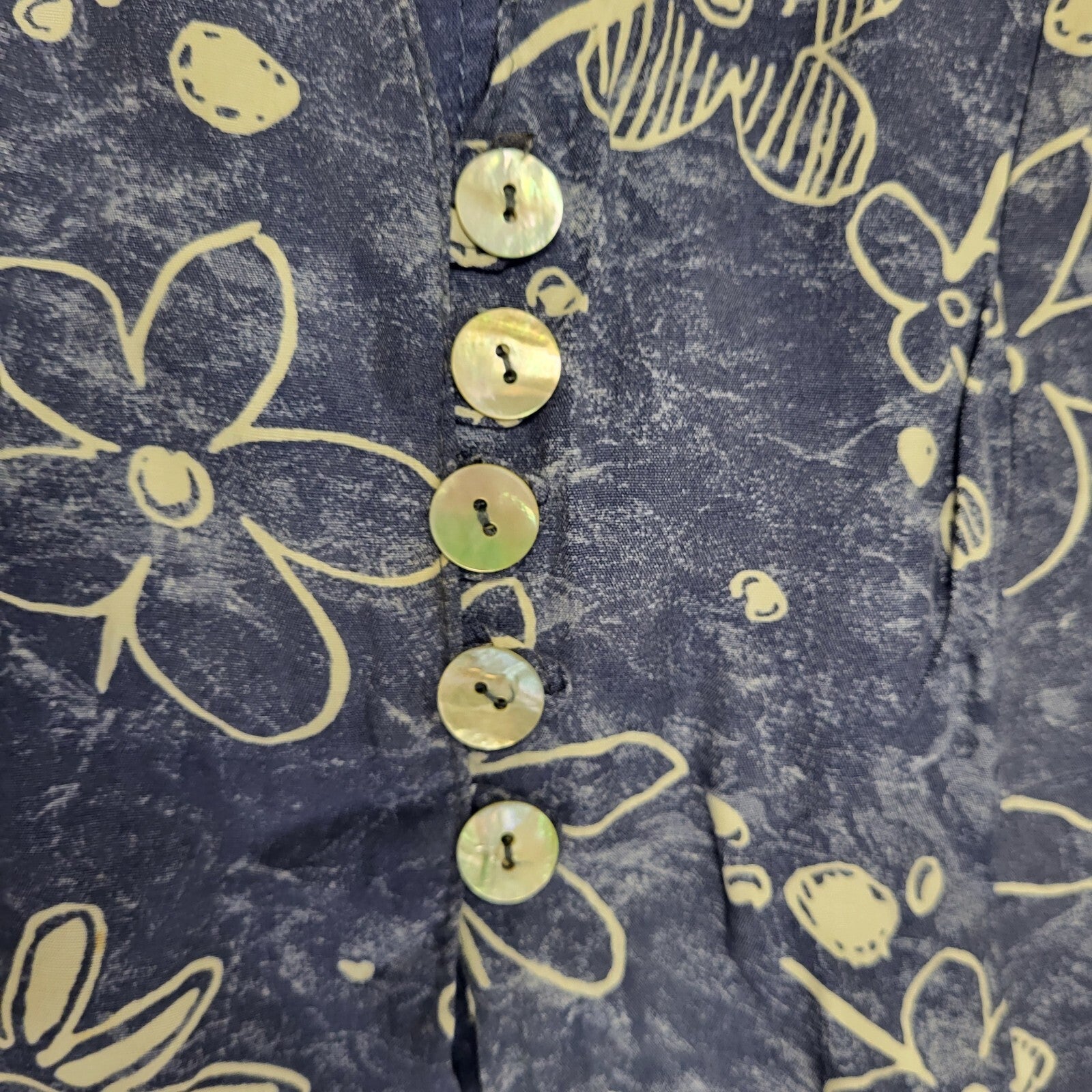 90s Vintage Get Gain Blue Floral Buttoned Daywear Dress Women's Size 10/12