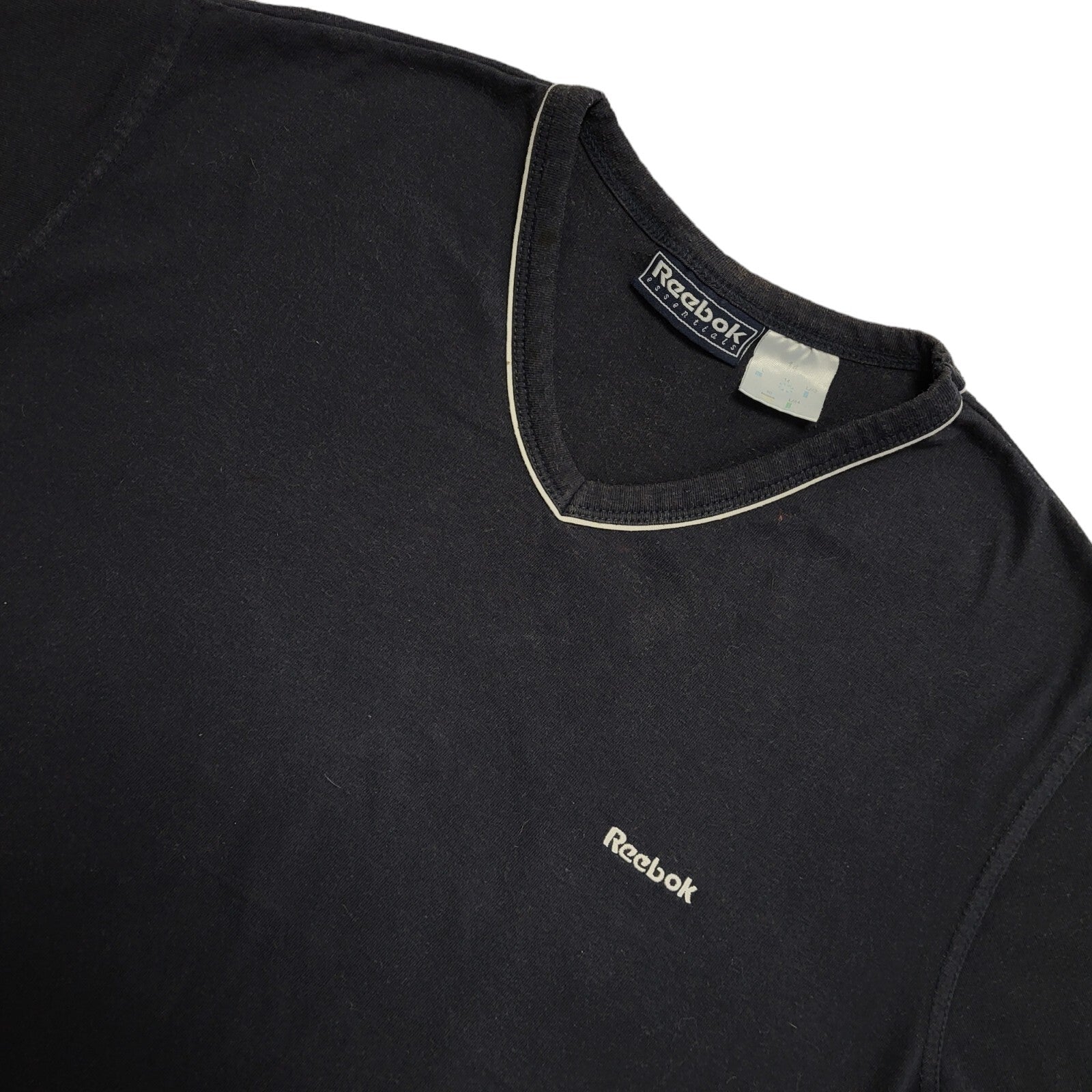 Reebok 90s Vintage Navy Blue V-Neck Cropped T-shirt Top Women's UK Size Medium