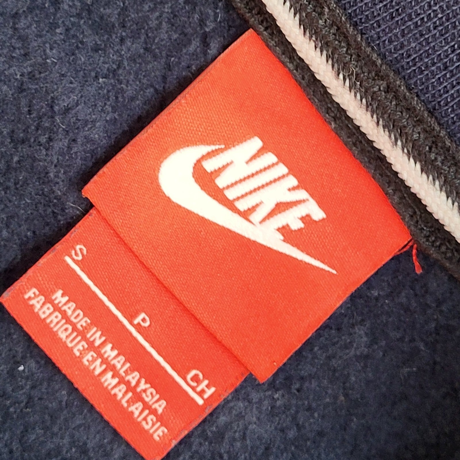 Nike Sports Sweatshirt Blue Crew Neck 90's Vintage UK Men's Size S