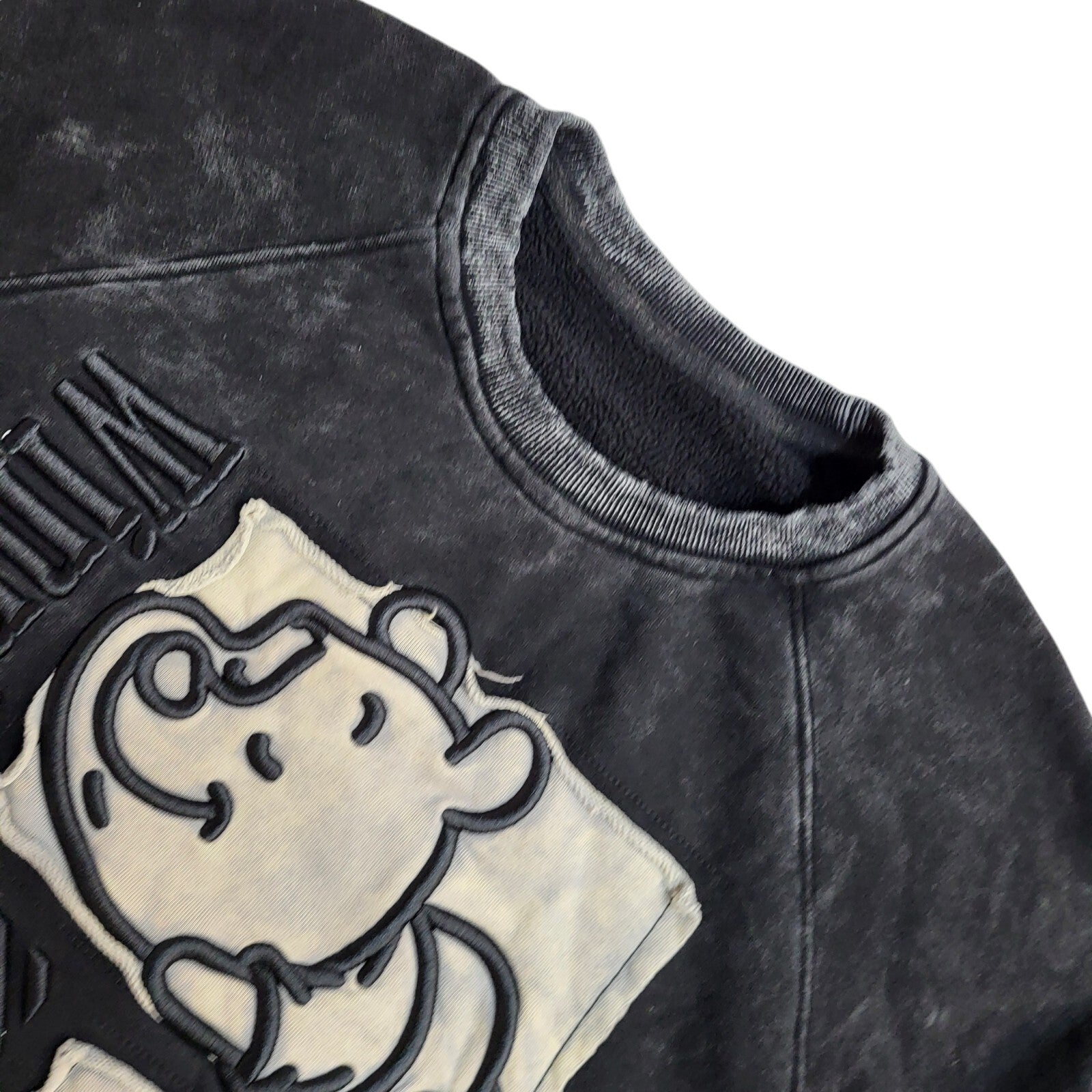 Winnie The Pooh 90's Black Crew Neck Sweatshirt UK Women's Size 20