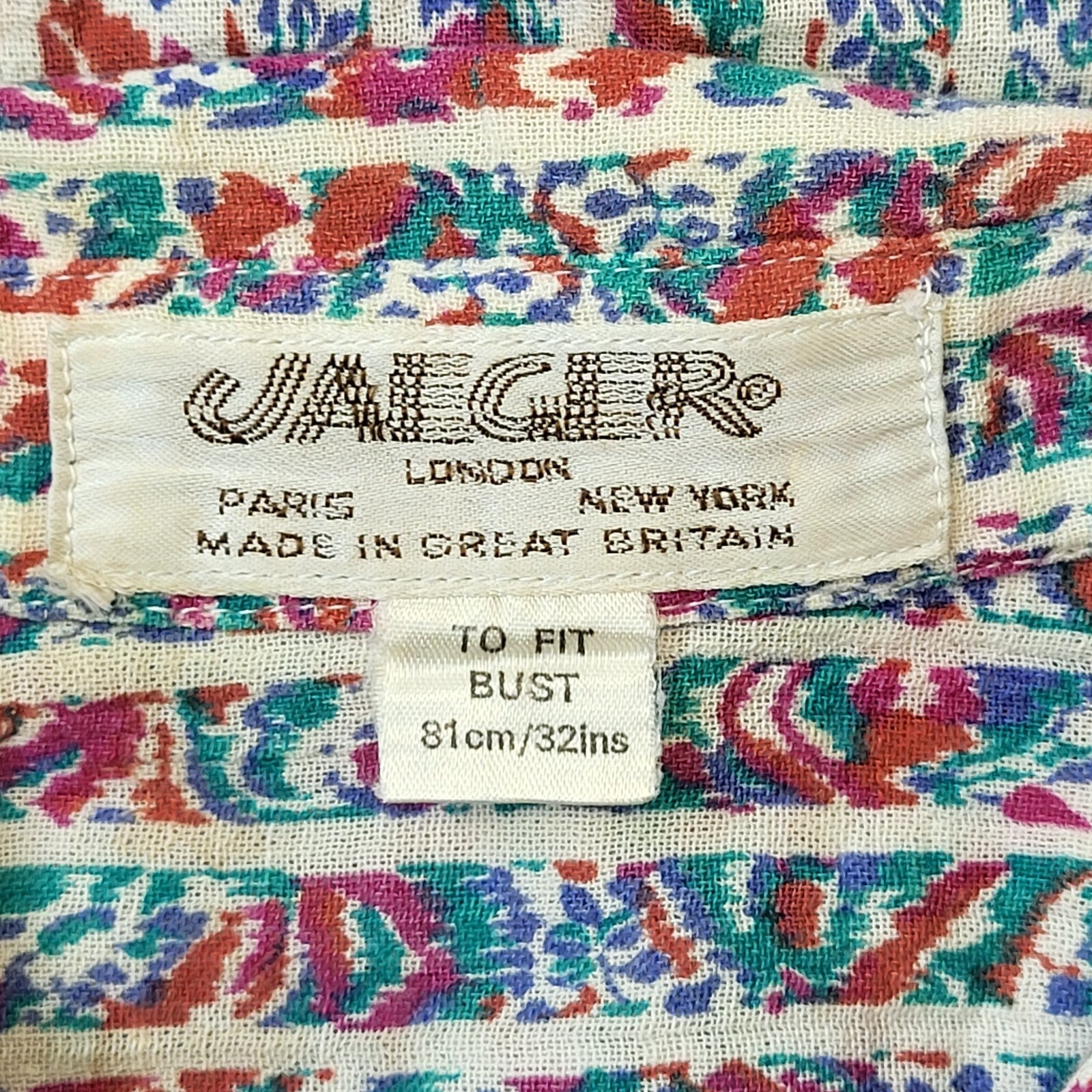 Jaeger 70s Vintage White, Red & Blue Floral Blouse Women's Size 8