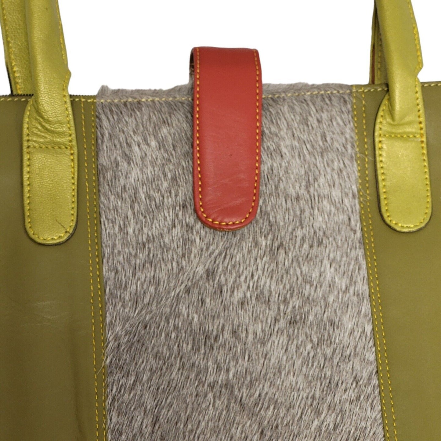 Vintage Green Faux Leather Shoulder Bag Uk Women's Size 12" x 18"