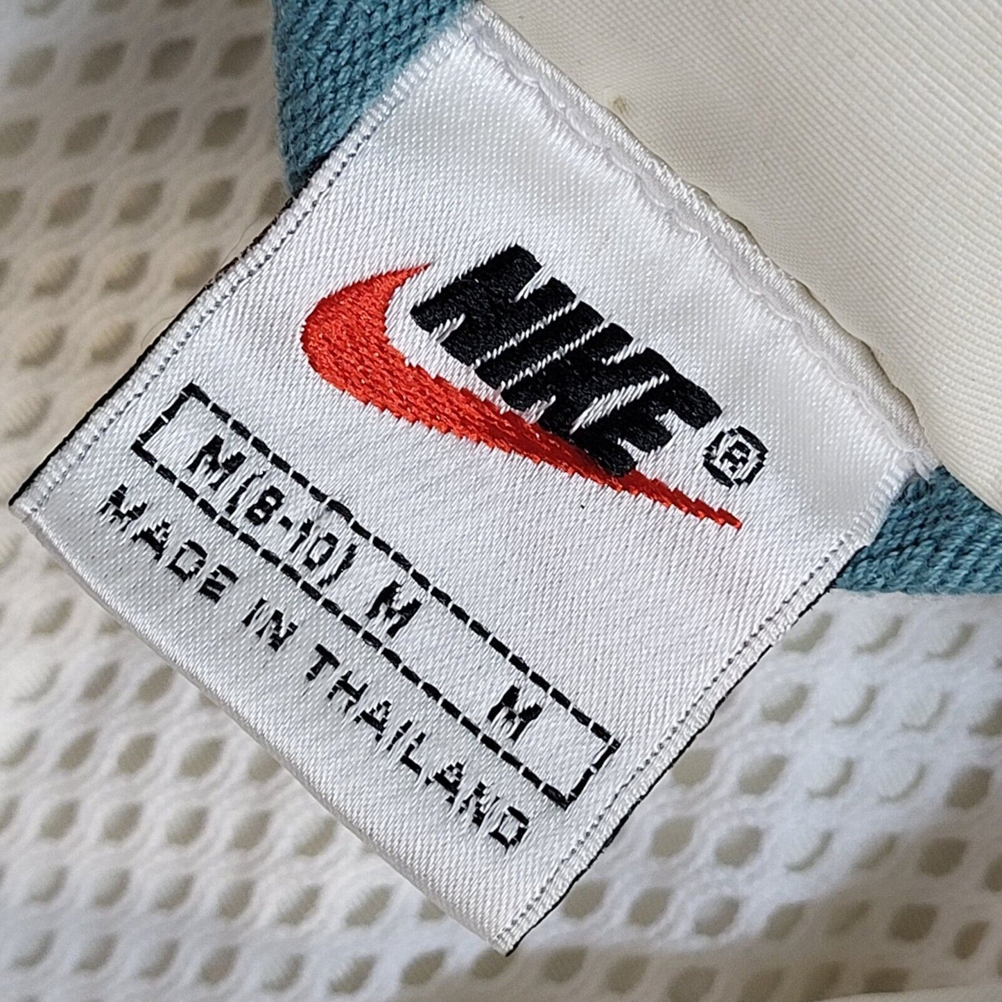 Nike Y2k White Pullover Over-sized Hooded Jacket Uk Women's Size M (8-10)